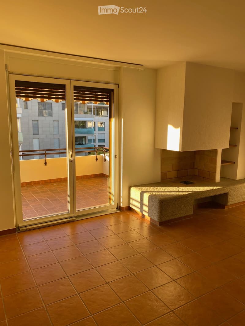 Appartement à usage commercial Bureau (4)