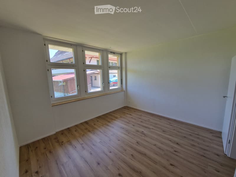 À louer appartement 4,5 pièces dans le beau Schüpbach (2)