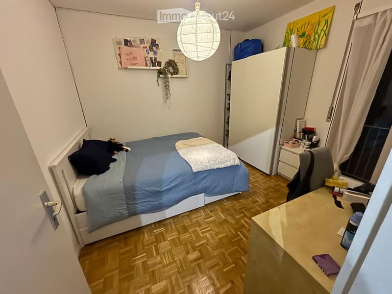 Chambre en plein centre (3)