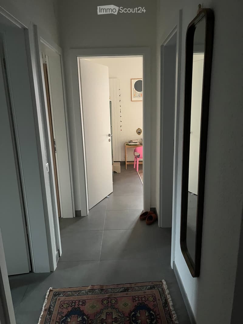 Muralto geräumige 4.5-Zimmer-Wohnung renoviert (4)