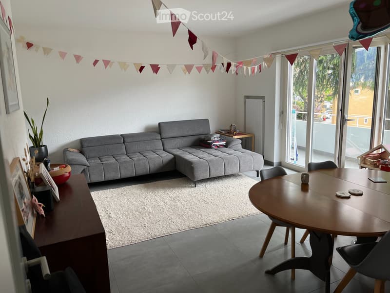 Muralto geräumige 4.5-Zimmer-Wohnung renoviert (3)