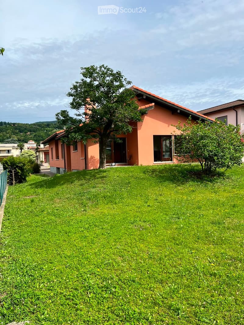 Maison unifamiliale à louer à Ligornetto (2)