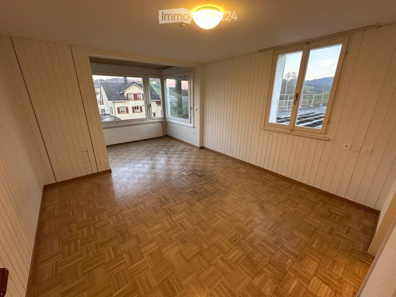 Habitation temporaire jusqu'en avril 2027 - 5,5 pièces pour colocation / famille (2)