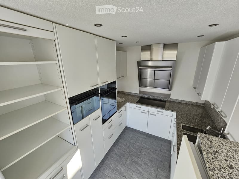 Charming 4.5-room apartment in a central location (5)