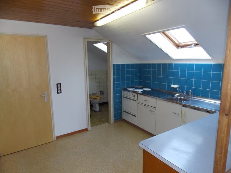 Appartamento 2.5 locali a Studen 720.-/mese + 130.- spese accessorie (3)