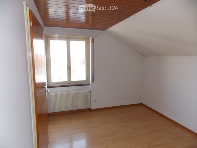 Appartamento 2.5 locali a Studen 720.-/mese + 130.- spese accessorie (4)