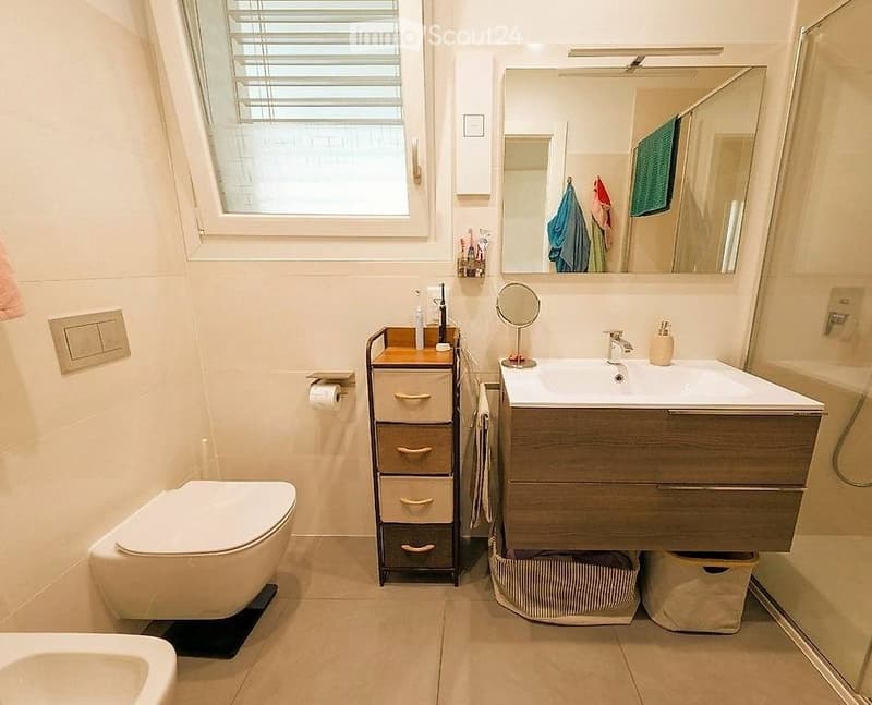 Modernes 3.5-Zimmer-Wohnung mit großem privatem Garten (5)