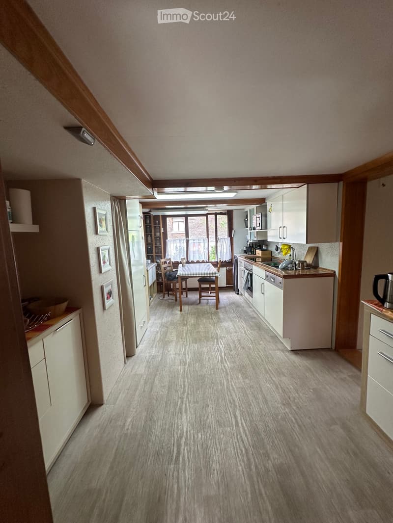 WG Wohnung eine Etage (2)