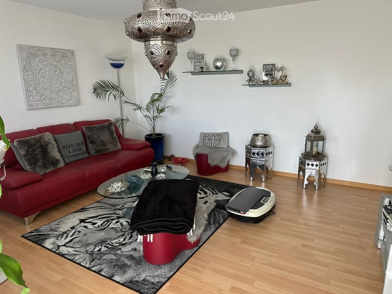 Room in 8907 in Affoltern Train Station AVAILABLE IMMEDIATELY (5)
