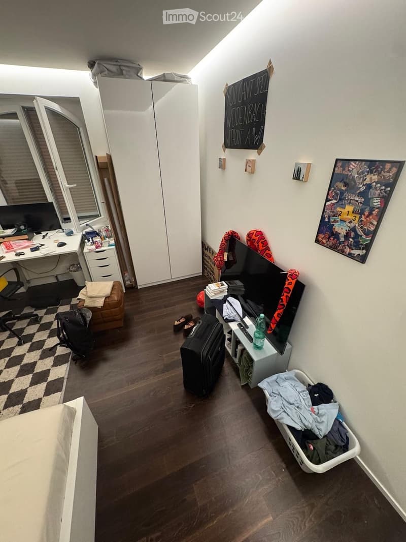 Chambre dans un appartement partagé pour 3 personnes, emplacement très central, ambiance de vie moderne (3)