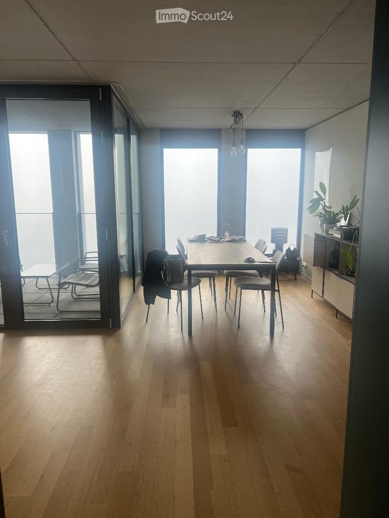 Chambre à louer dans un appartement partagé (1)