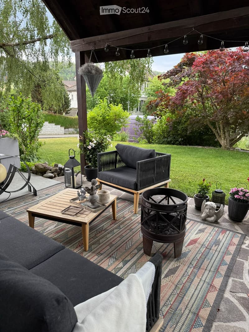 Ruhige 2.5-Zimmer-Wohnung mit Terrasse in Theilingen (1)