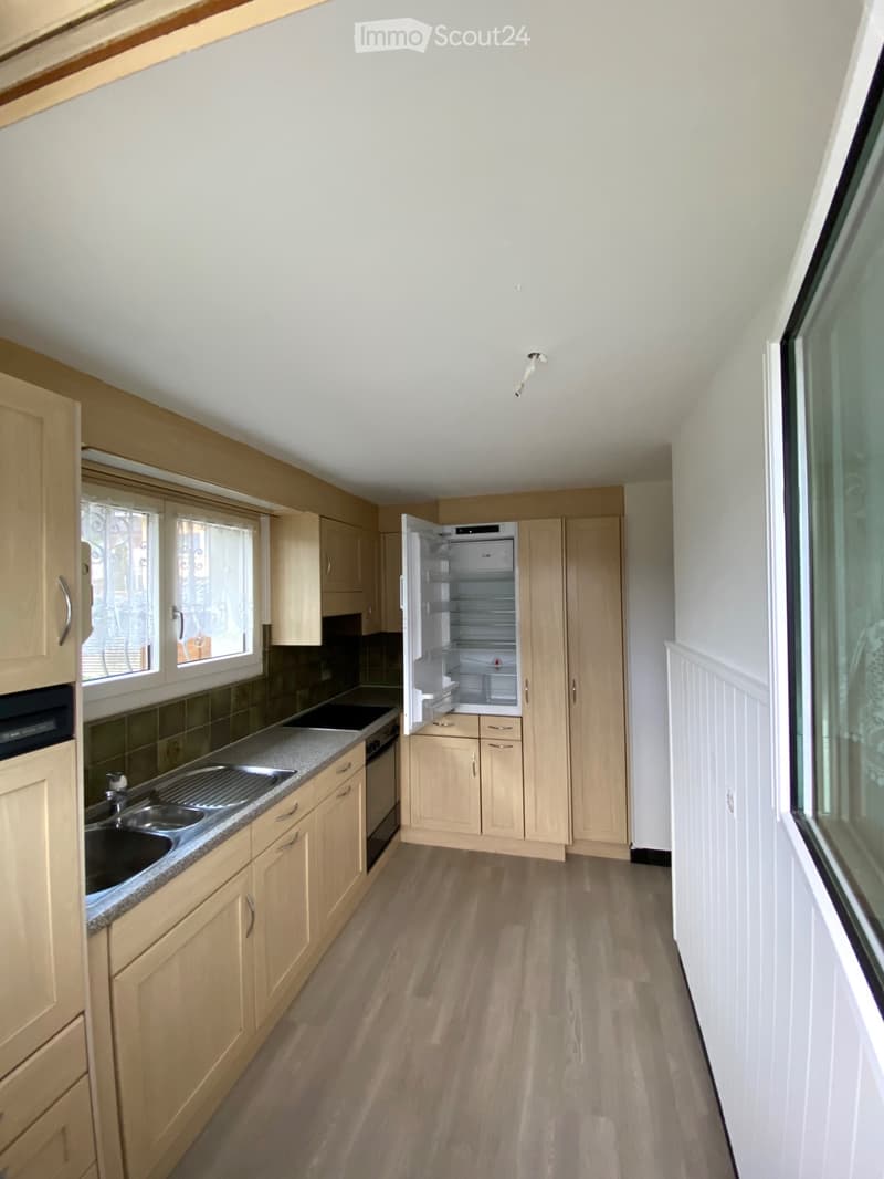 Einfamilienhaus, 5.5 Zimmer, Garten und viel Privatsphäre (4)