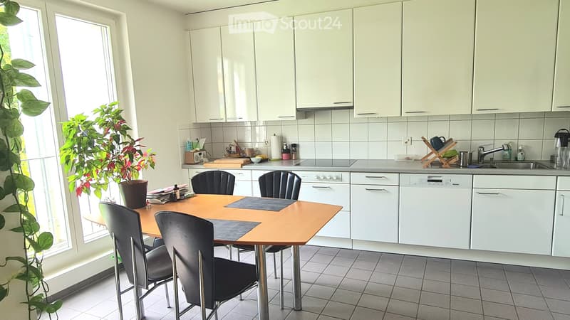 Quiet, modern furnished 3.5-room apartment for a limited time (3)