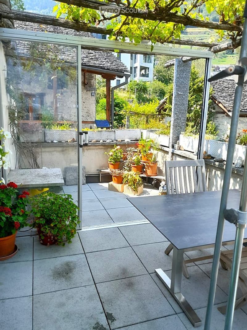 Charmantes Haus mit Terrasse, Garage und schöner Aussicht (5)