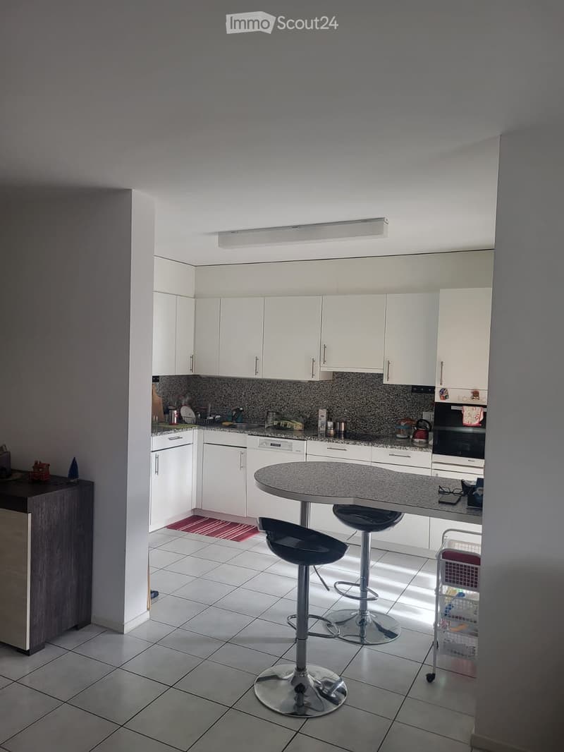 Modernes 4,5-Zimmer-Wohnung, im Zentrum von Locarno, von Privatperson (4)