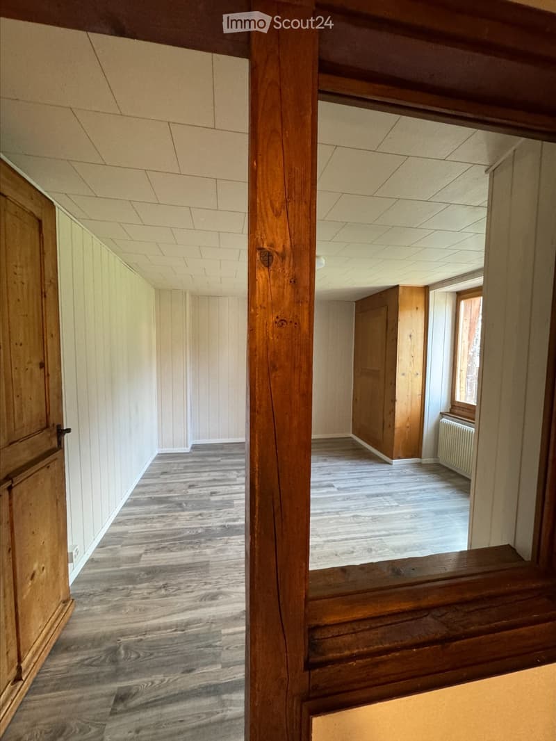 2 Zimmer Wohnung in Frutigen Dorf (1)