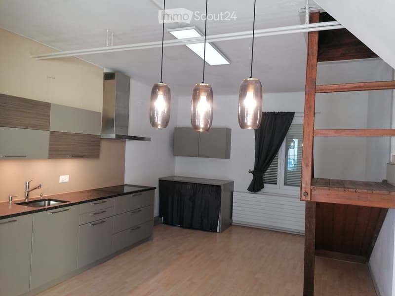 Available immediately 3 bedroom apartment (1)
