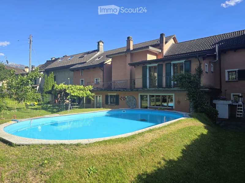 Ticino Landhaus mit grossem Garten und Pool , Cugnasco Gerra (1)