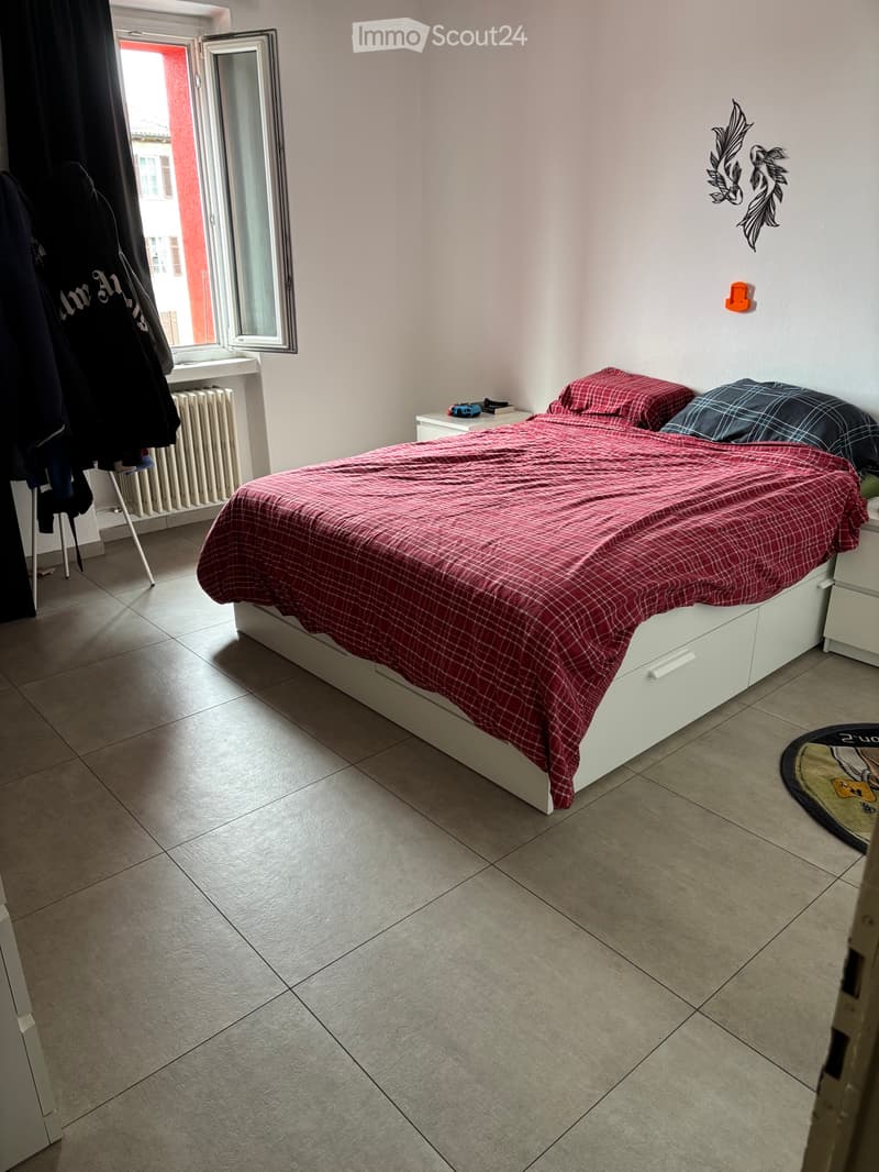 Wohnung zur Miete 3.5 Zimmer in Massagno (1)