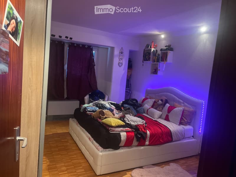 Suche Nachmieter für 5.5 Zimmer (3)