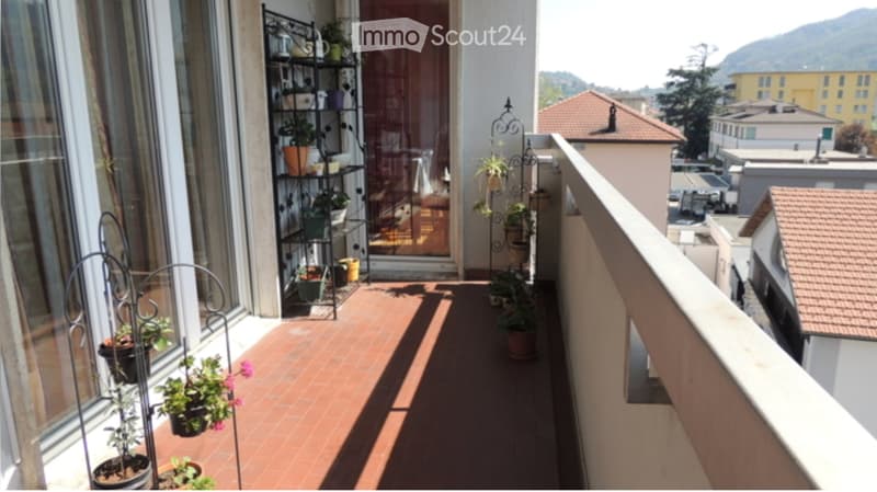 Balerna: bright and well-served 4.5-room apartment of 85 sqm on the 3rd floor (5)
