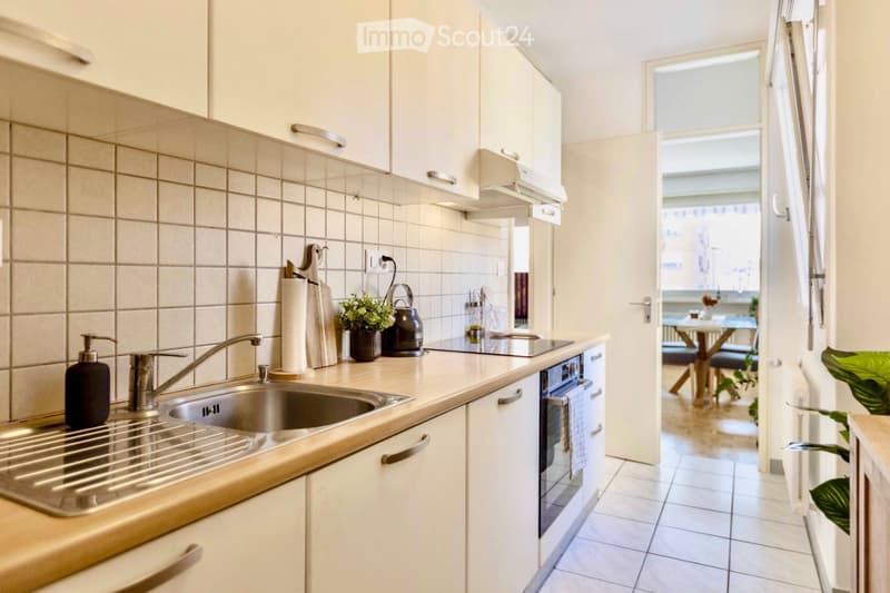 Spacious 3.5-room apartment in Viganello, 92 m² with terrace (4)