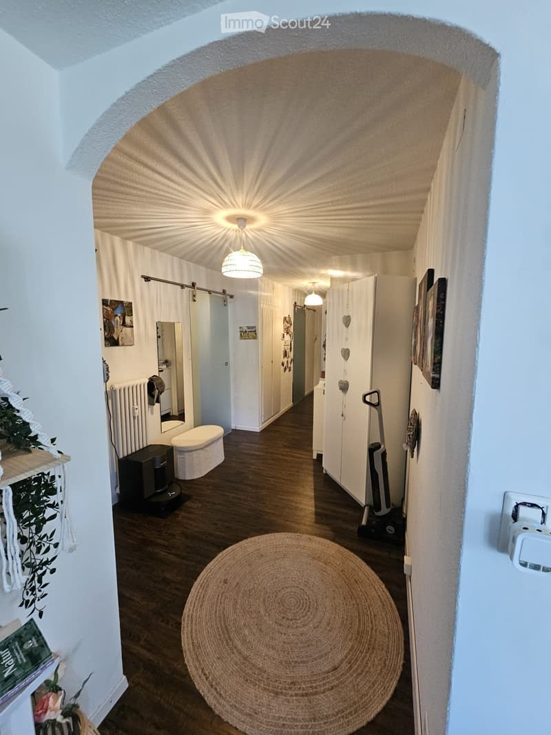 Schöne helle Wohnung im obersten Stock mit Abendsonne (7)