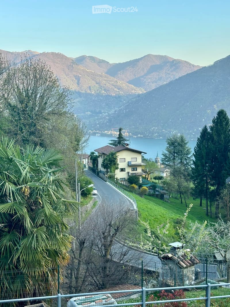 Appartement à louer avec vue sur le lac à Valsolda (CO) (1)