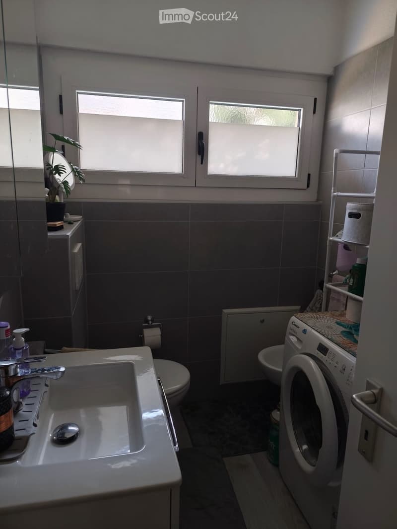 Untermieter für 3,5-Zimmer-Wohnung in Castione (3)
