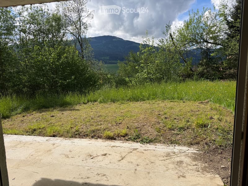 1.5p Terrasse & Parkplatz / 1.5p terrasse & parking Plasselb (2)