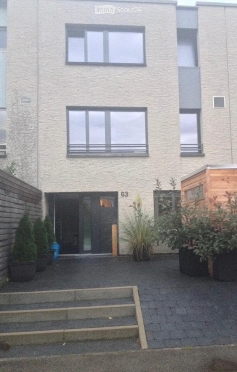 Maison mitoyenne de 5,5 pièces (1)