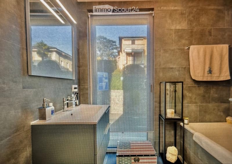 Appartement moderne 4,5 pièces à vendre à Massagno (5)