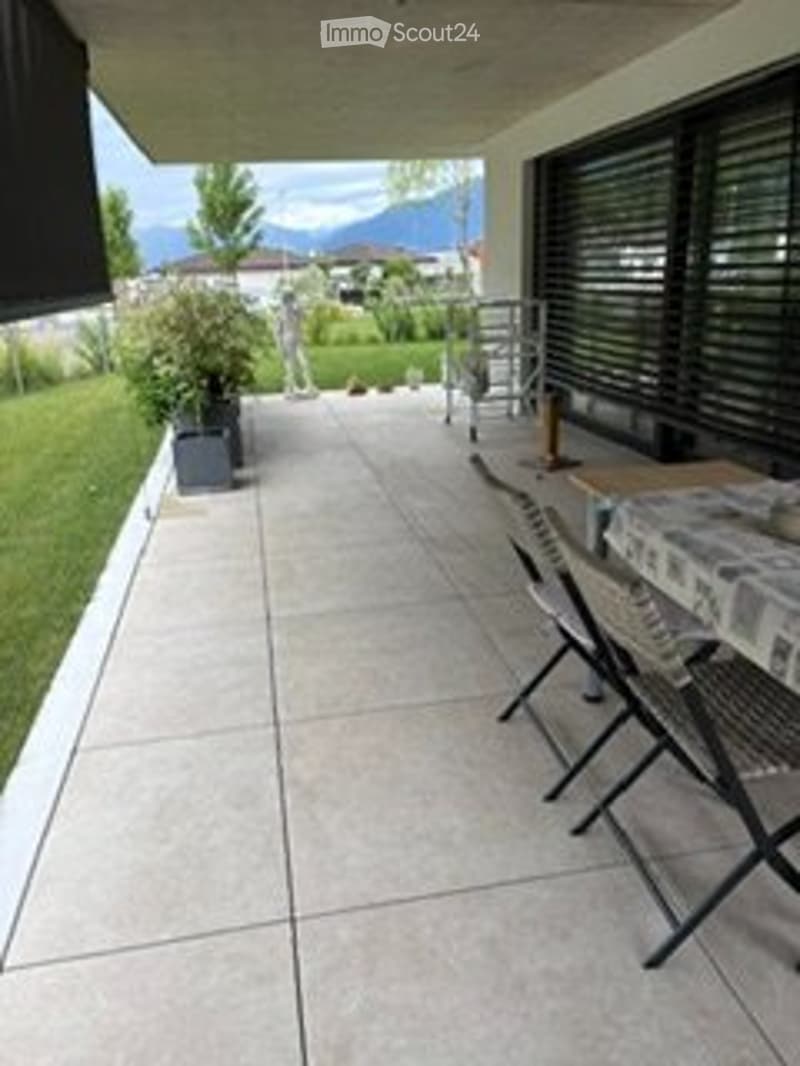 Moderne und helle 4.5-Zimmer-Wohnung (11)