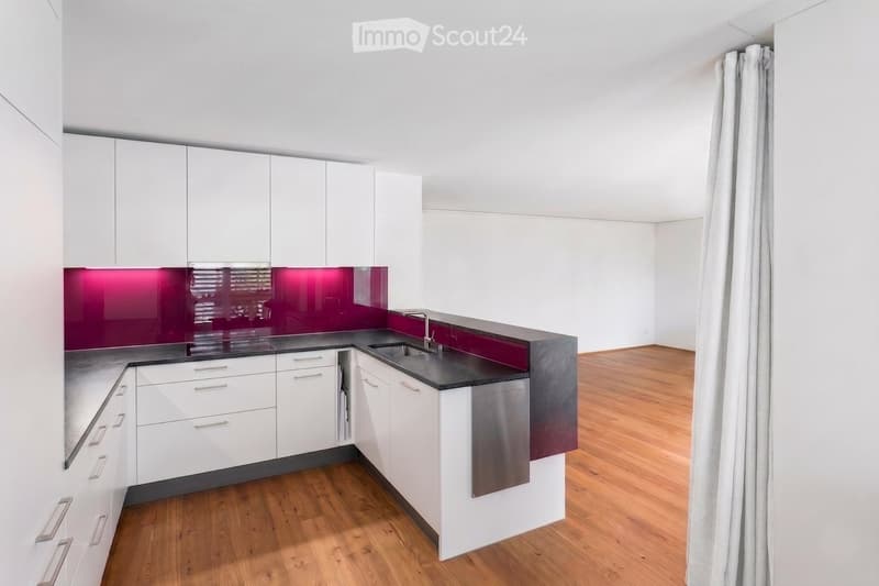 Appartement moderne 4,5 pièces au standard propriétaire à Baar (3)