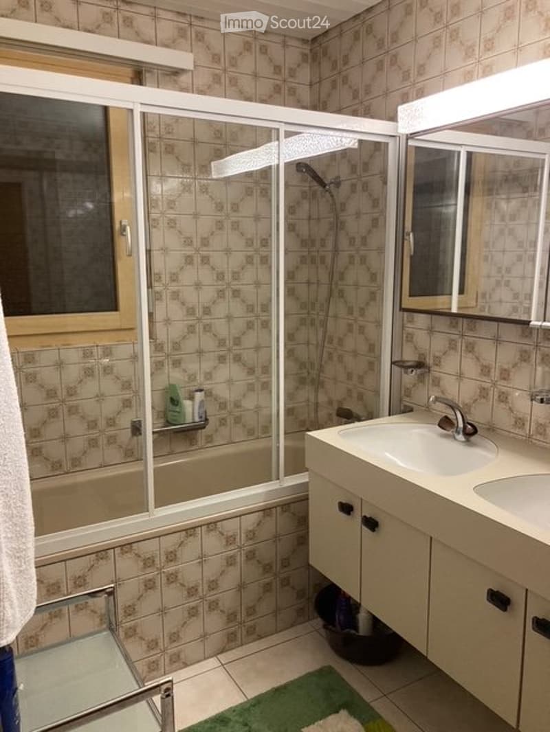 Appartement de vacances lumineux avec jardin à Laax (5)