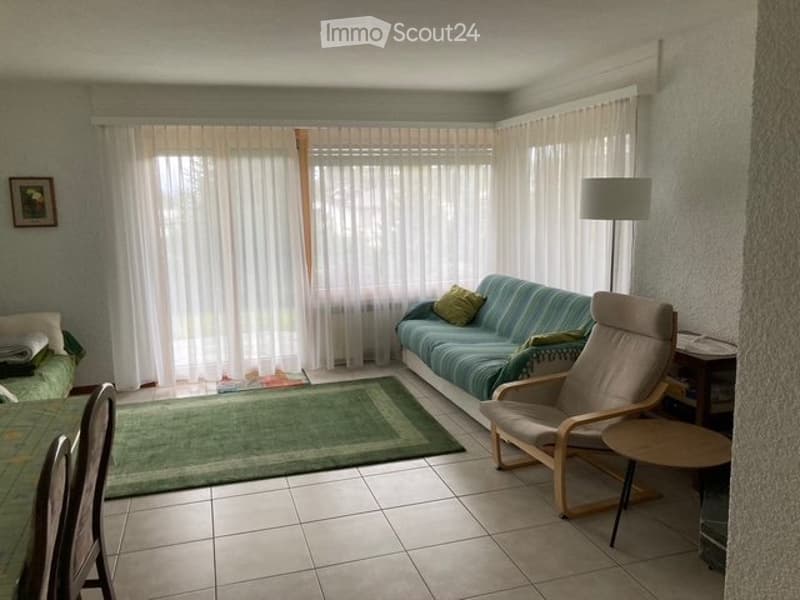 Appartement de vacances lumineux avec jardin à Laax (2)