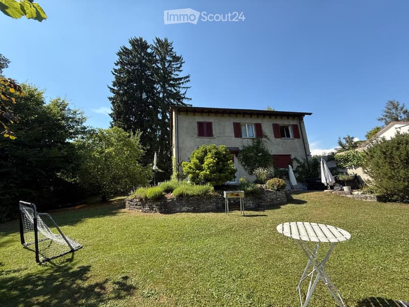 8.5 room house in Neuhausen (1)