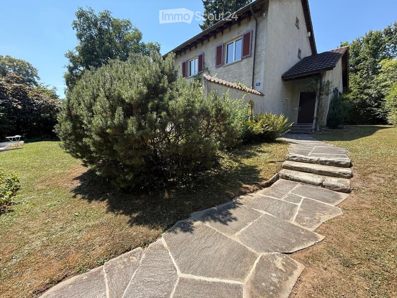 8.5 room house in Neuhausen (2)