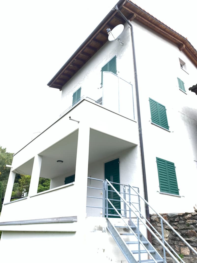Haus mit 5 Zimmern (2)