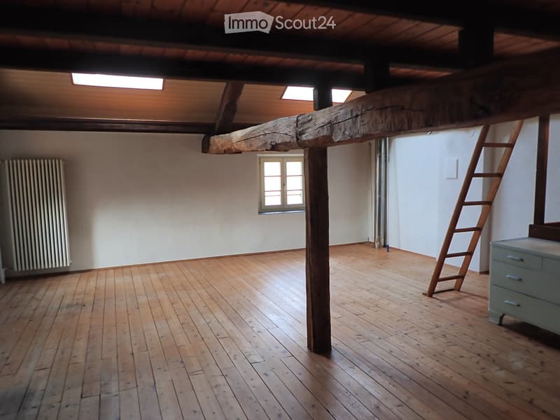 6 Zimmer-Haus einseitig angebaut, in 6573 Magadino (3)