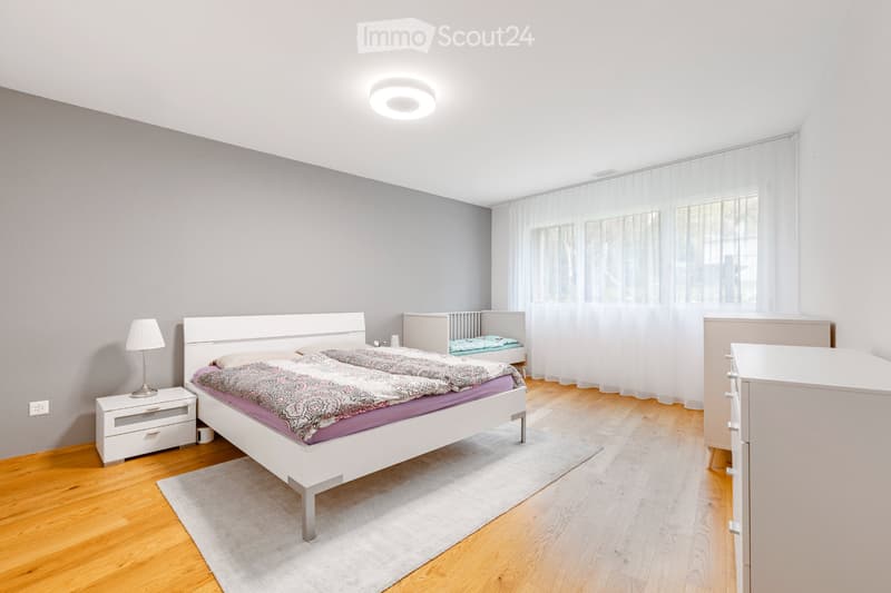 Moderne 3.5-Zimmer-Wohnung an exklusiver Lage (4)