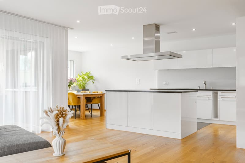 Moderne 3.5-Zimmer-Wohnung an exklusiver Lage (1)