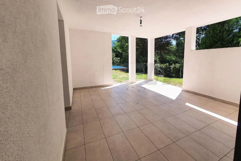 2 pièces avec Jardin et Piscine dans le verdoyant Purasca/Caslano (3)