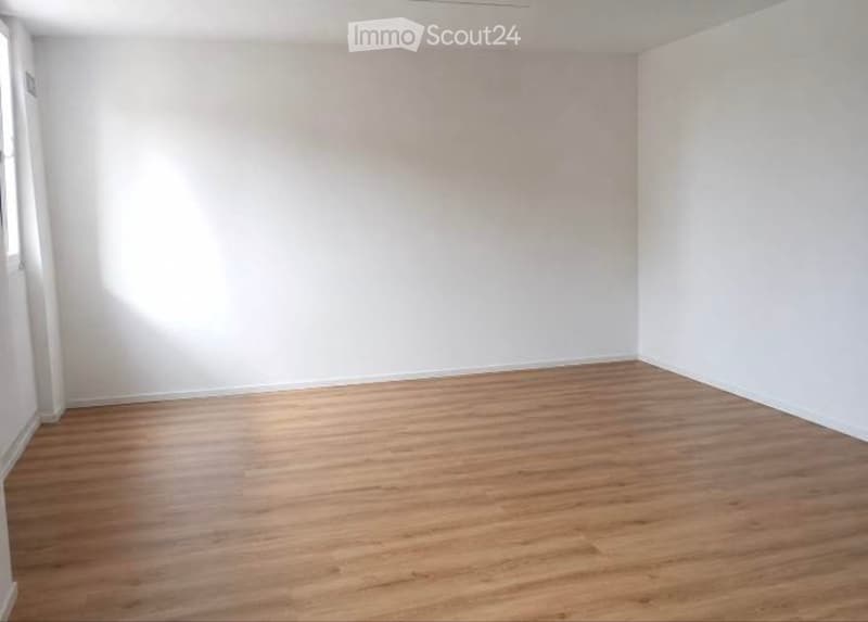 Appartement moderne de 2.5 pièces dans le noyau de Rancate (5)