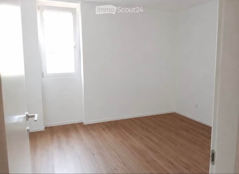 Appartement moderne de 2.5 pièces dans le noyau de Rancate (4)