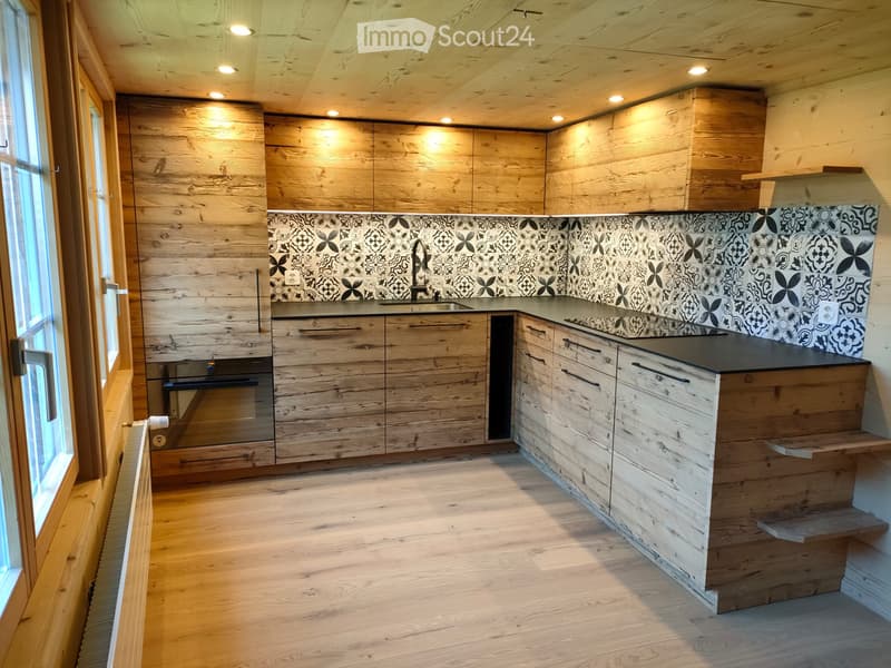 Appartamento di chalet 2.5 locali con vista sulla montagna (1)