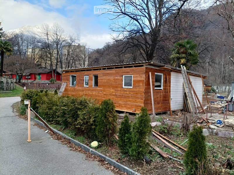 Casa minuscola in vendita 5 anni (3)