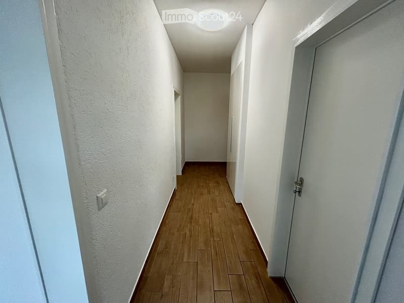Recherché : sous-locataire pour un appartement moderne de 2,5 pièces à Chiasso (4)