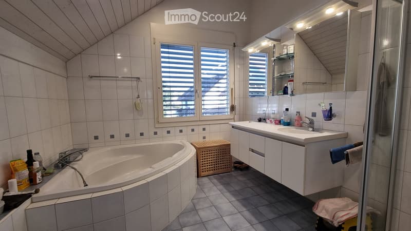 Stylish 5.5-room single-family house with 507 m² plot (5)